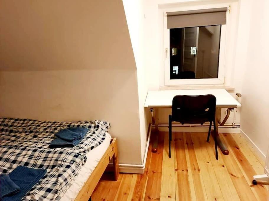 Appartamento With Parking In 11 *